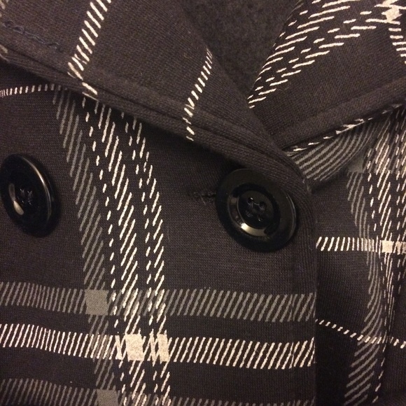 Trenchcoat (new) - Picture 5 of 7